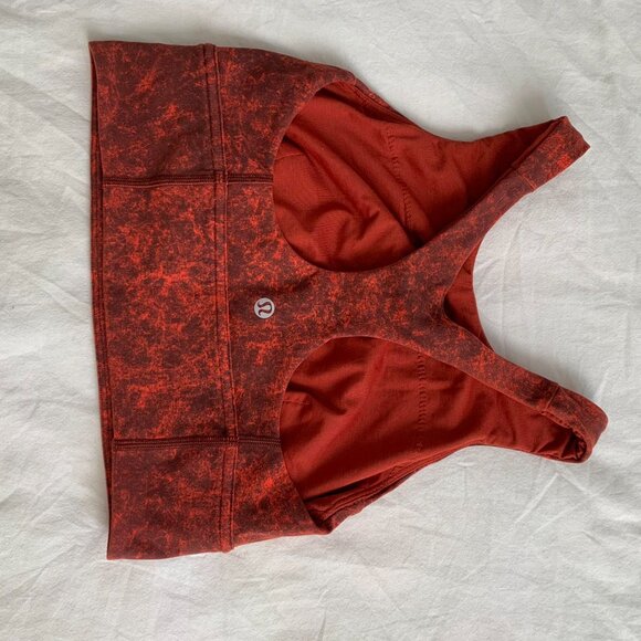 Lulu Wunder Train Longline Bra, Denim Wash Autumn Red DWAR - Picture 2 of 4